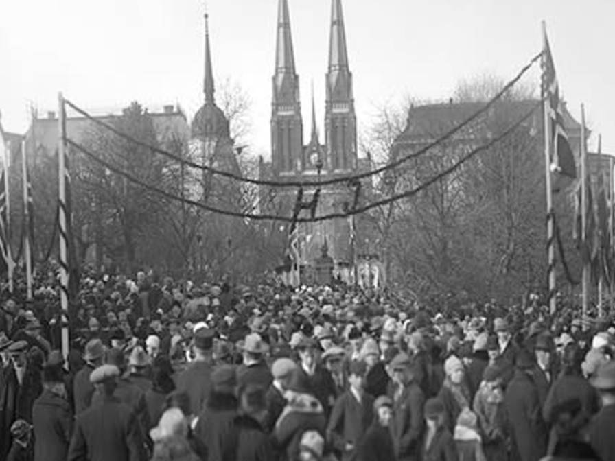 Avduking i Ibsenparken